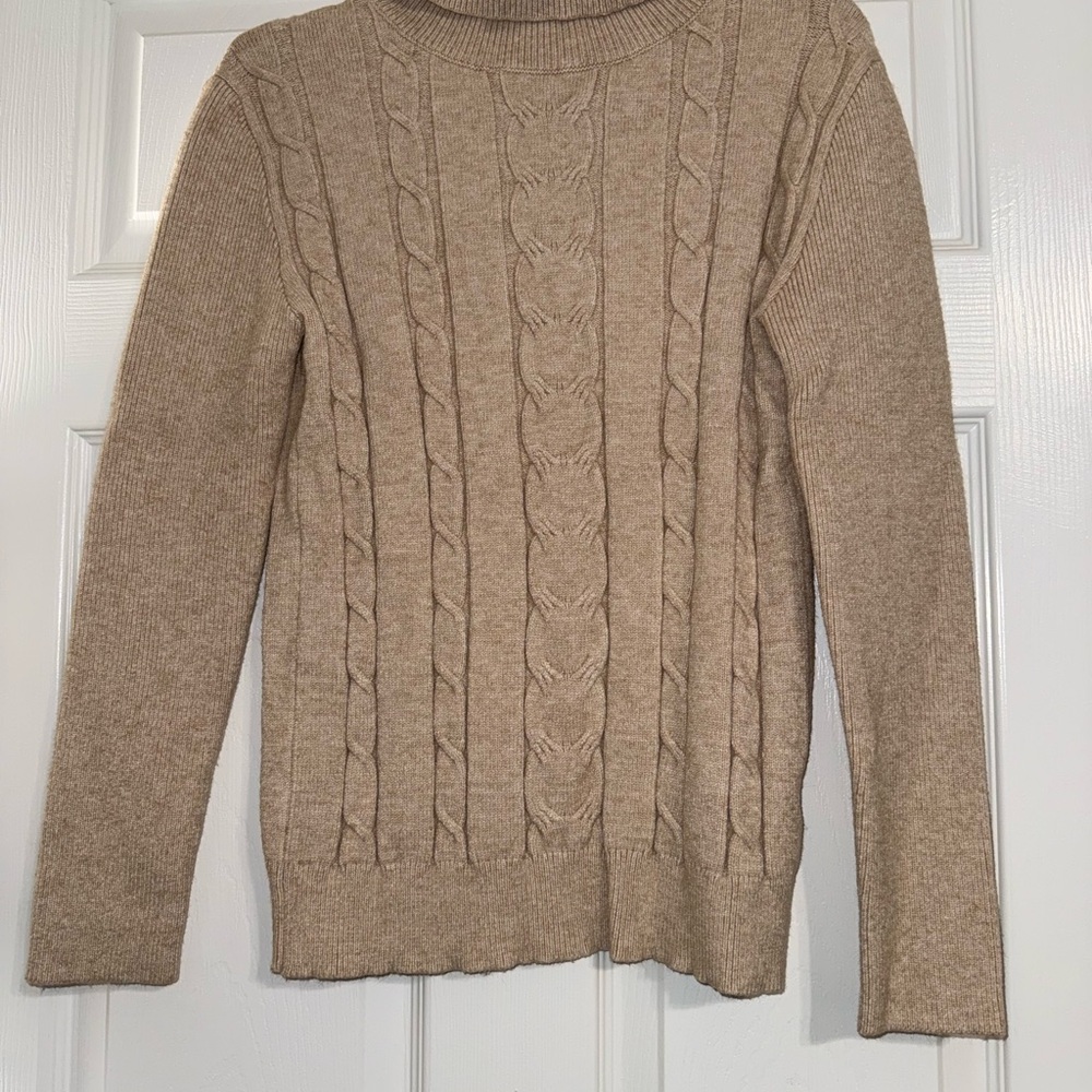 Women's Cable Knit Sweater - Tan